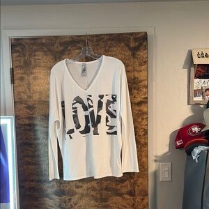 White Long Sleeve 'LOVE' Graphic Tee